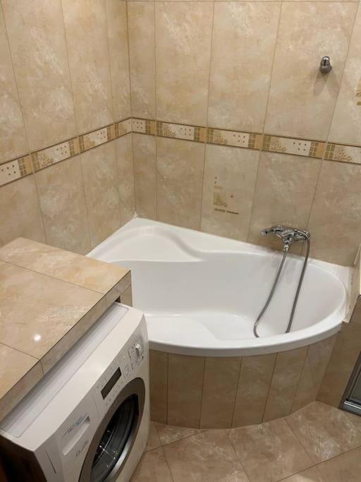 Big Apart - Rynek 8 - Nice View - 3 - 9 People Apartament